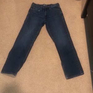 Old navy jeans loose fit. Size 30x32. Blue.
